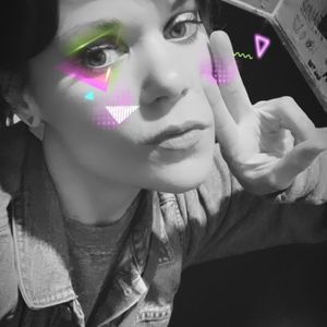 Meet your Posher, Carrie